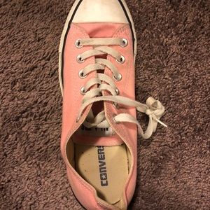 Used converse sneakers